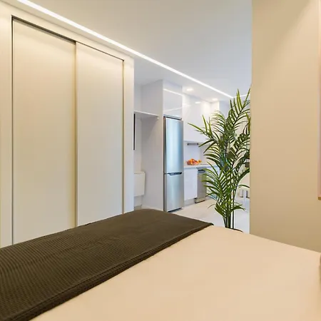 By Playa De Canteras Apartment *